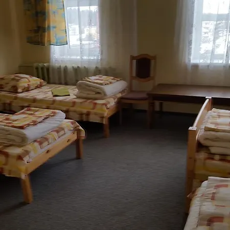 Hostelis *